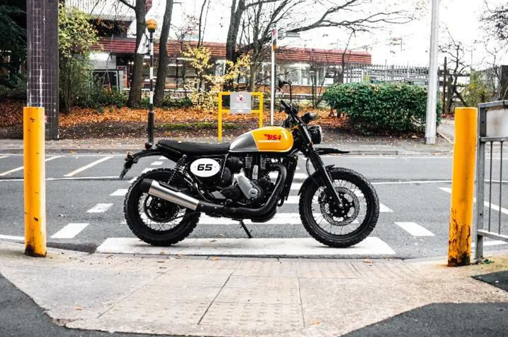 bsa scrambler 1.jpg